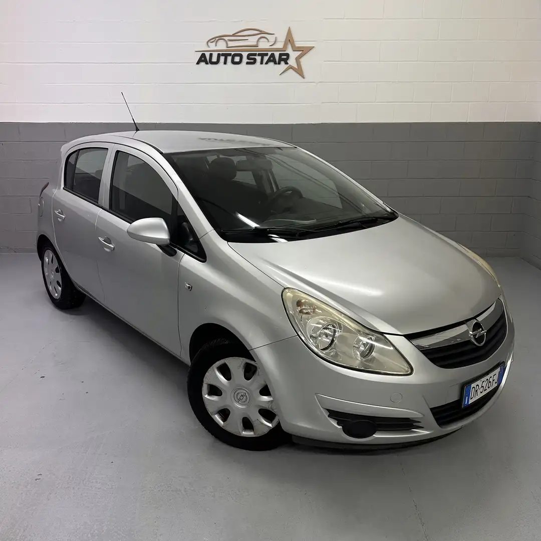 Opel Corsa 5p 1.2 Cosmo NEOPATENTATO - 1
