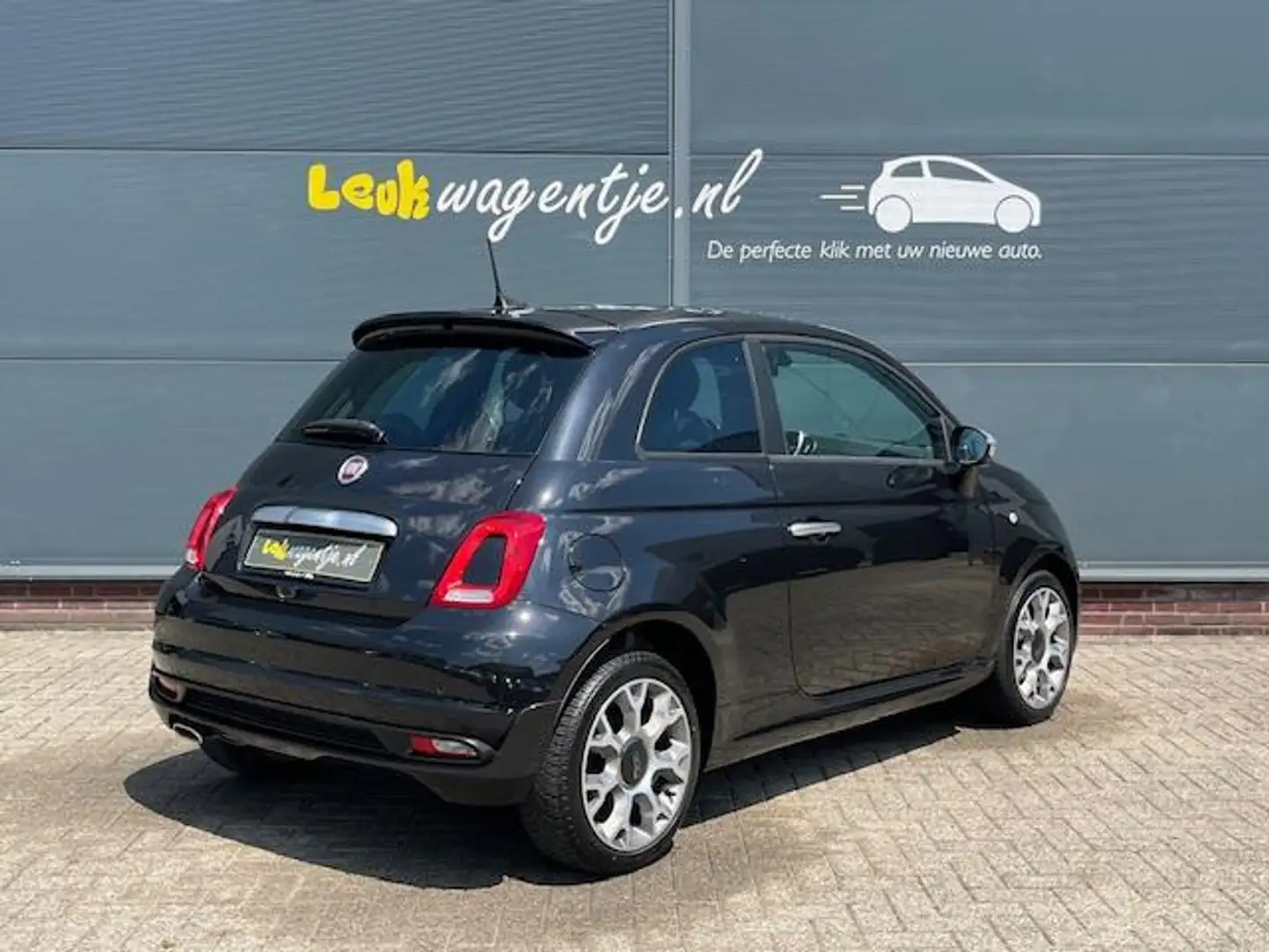 Fiat 500 1.2 Rockstar *climate *carplay *cruise *16 inch lm Zwart - 2