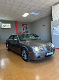 2.7D V6 Executive