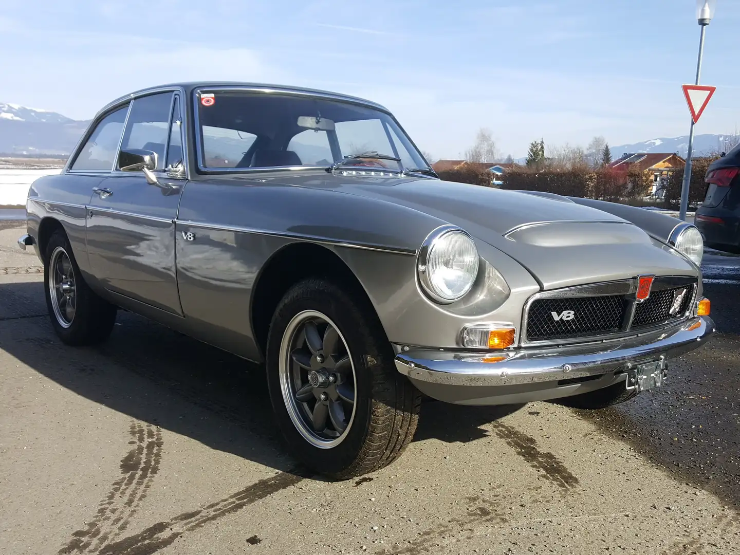 MG MGB GT V-8 Gris - 1