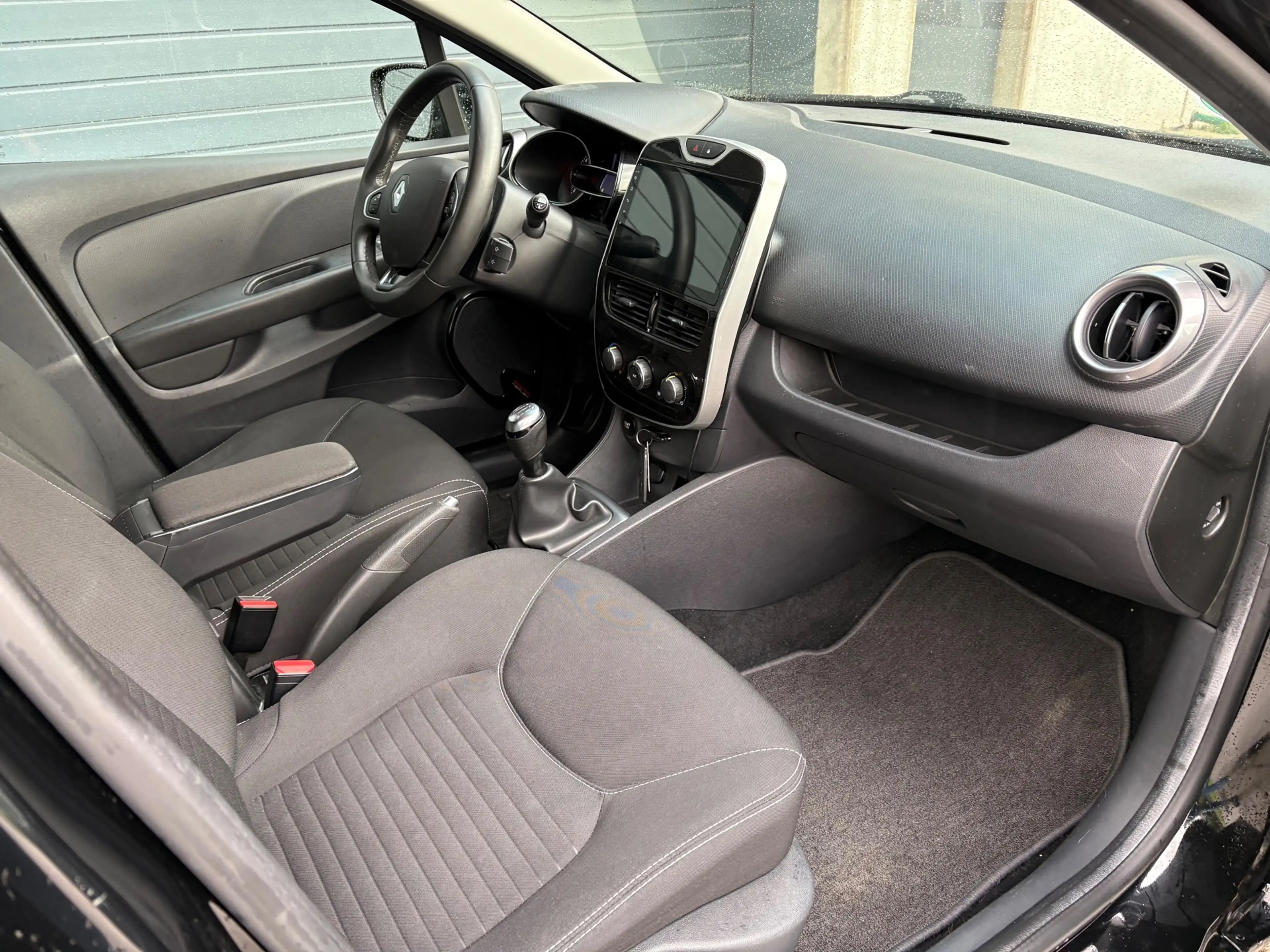 Renault Clio 0.9 TCe Limited AIRCO CARPLAY 2018 — photo 10
