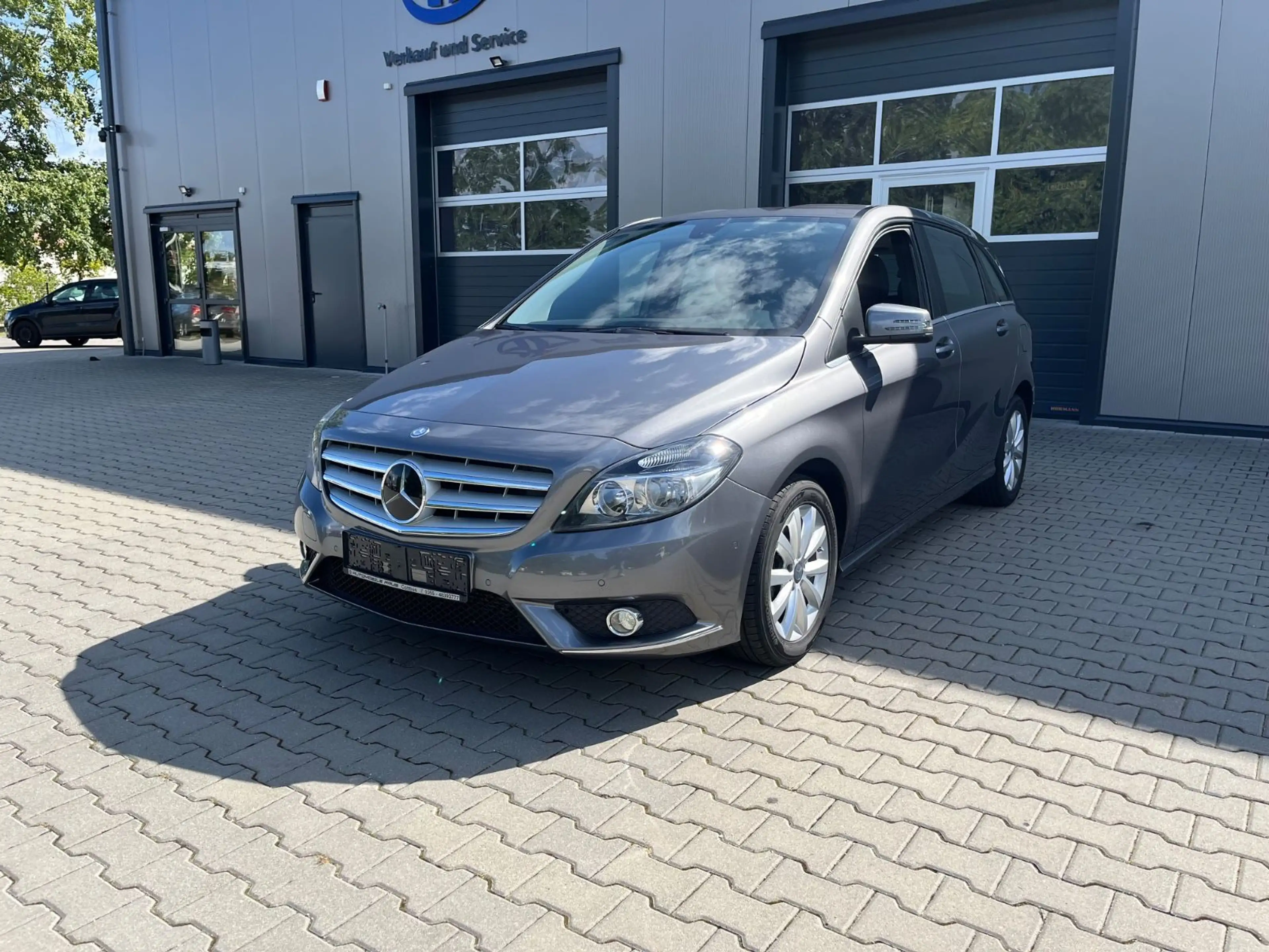 Mercedes-Benz B 180 B B 180 — photo 2