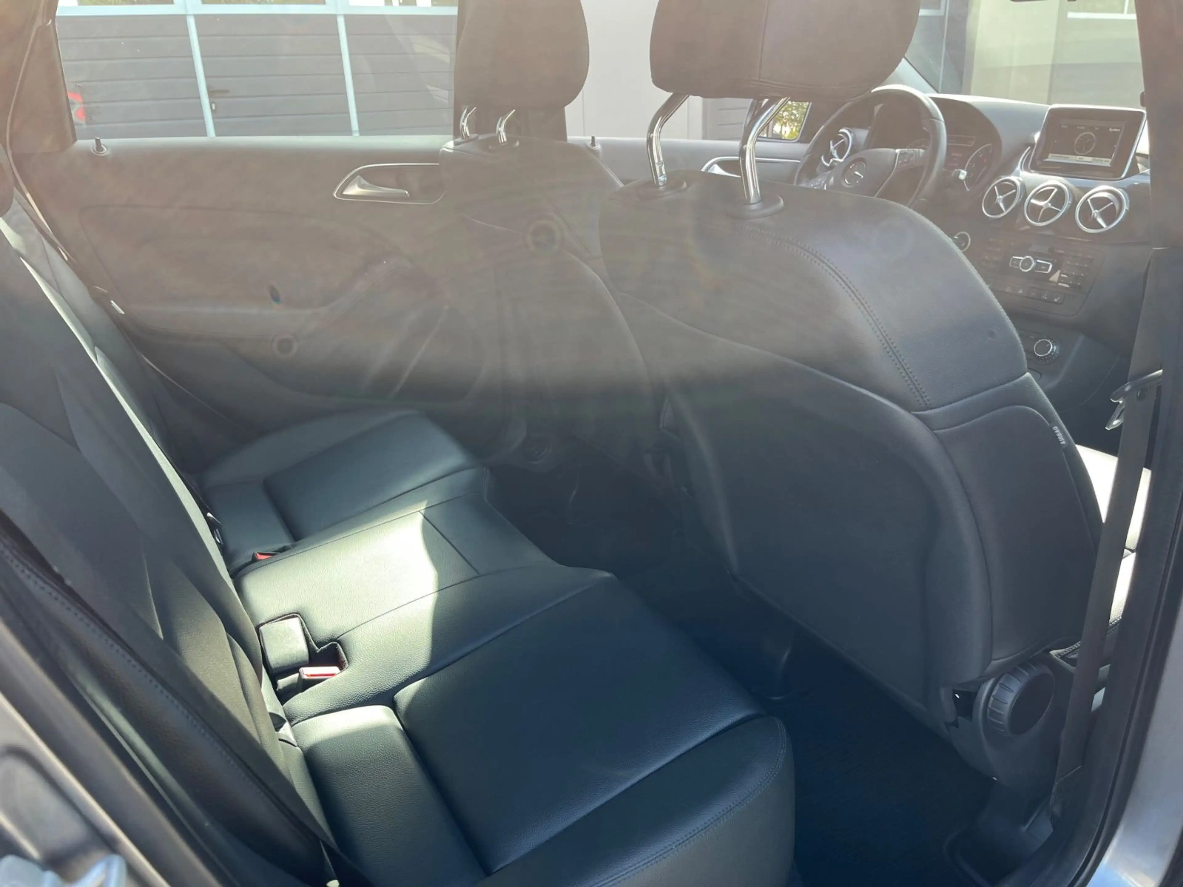 Mercedes-Benz B 180 B B 180 — photo 14