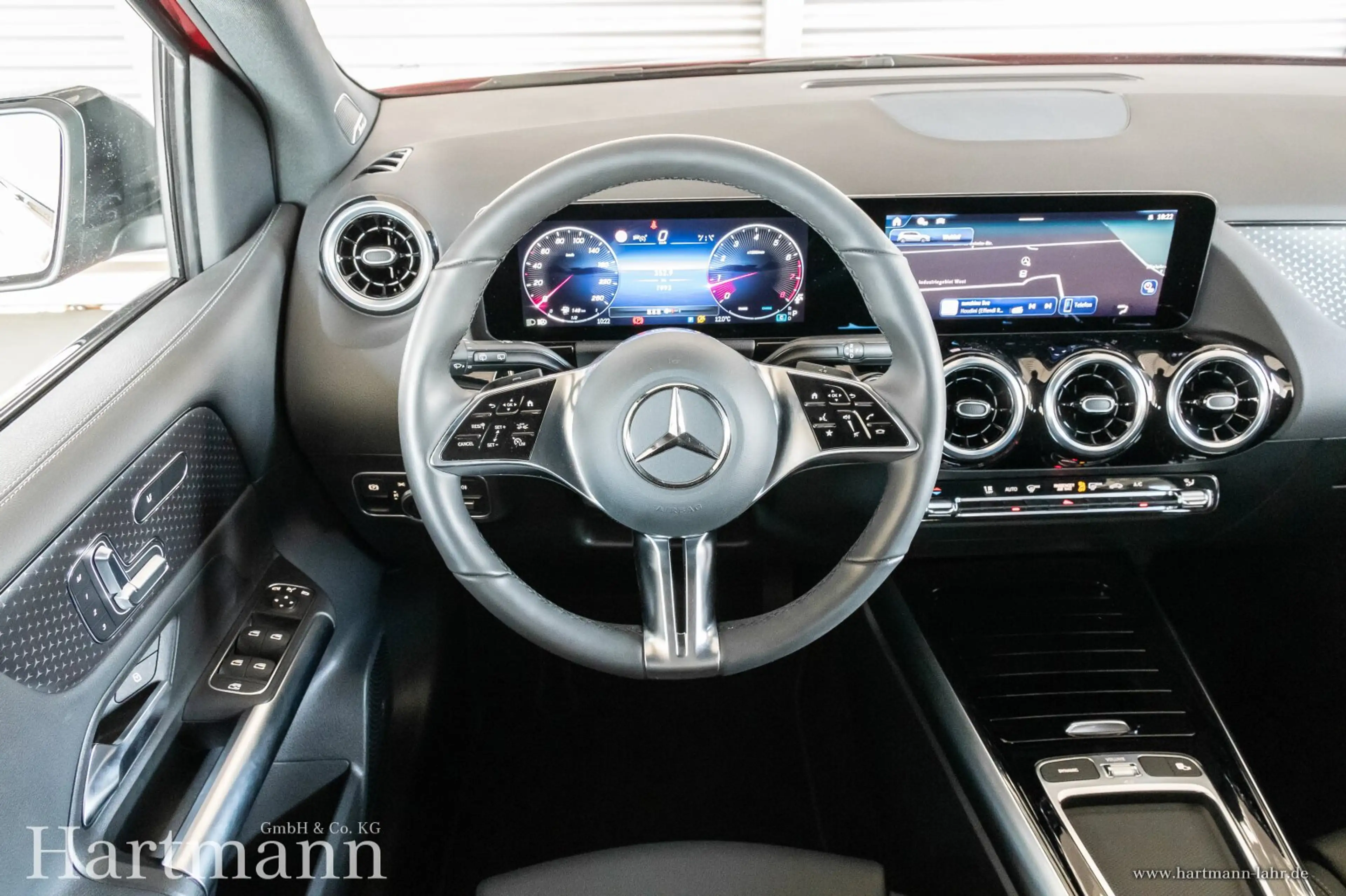 Mercedes-Benz B 250 B 250 4MATIC Night Multibeam Distronic Memory — photo 9