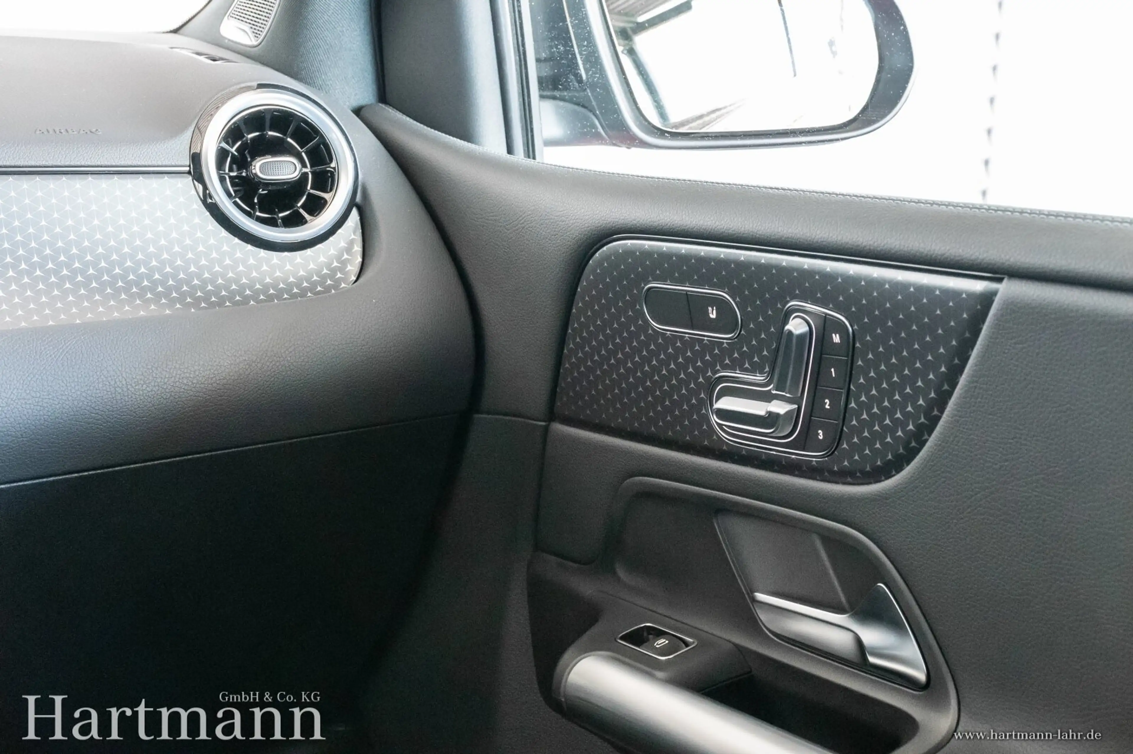 Mercedes-Benz B 250 B 250 4MATIC Night Multibeam Distronic Memory — photo 10