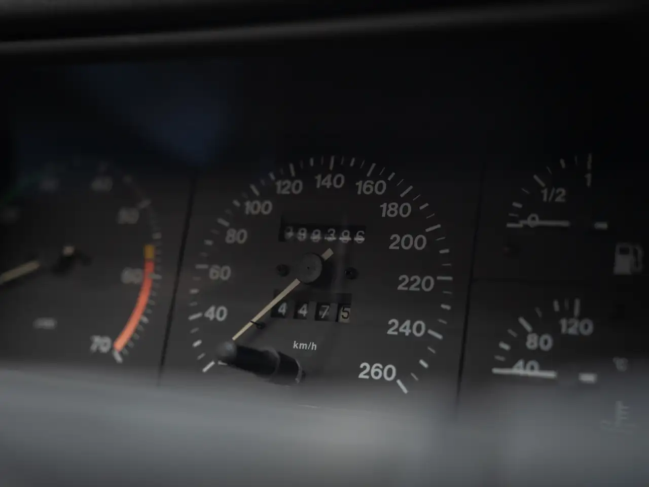 Alfa Romeo 75 3.0 V6 America, foto 11