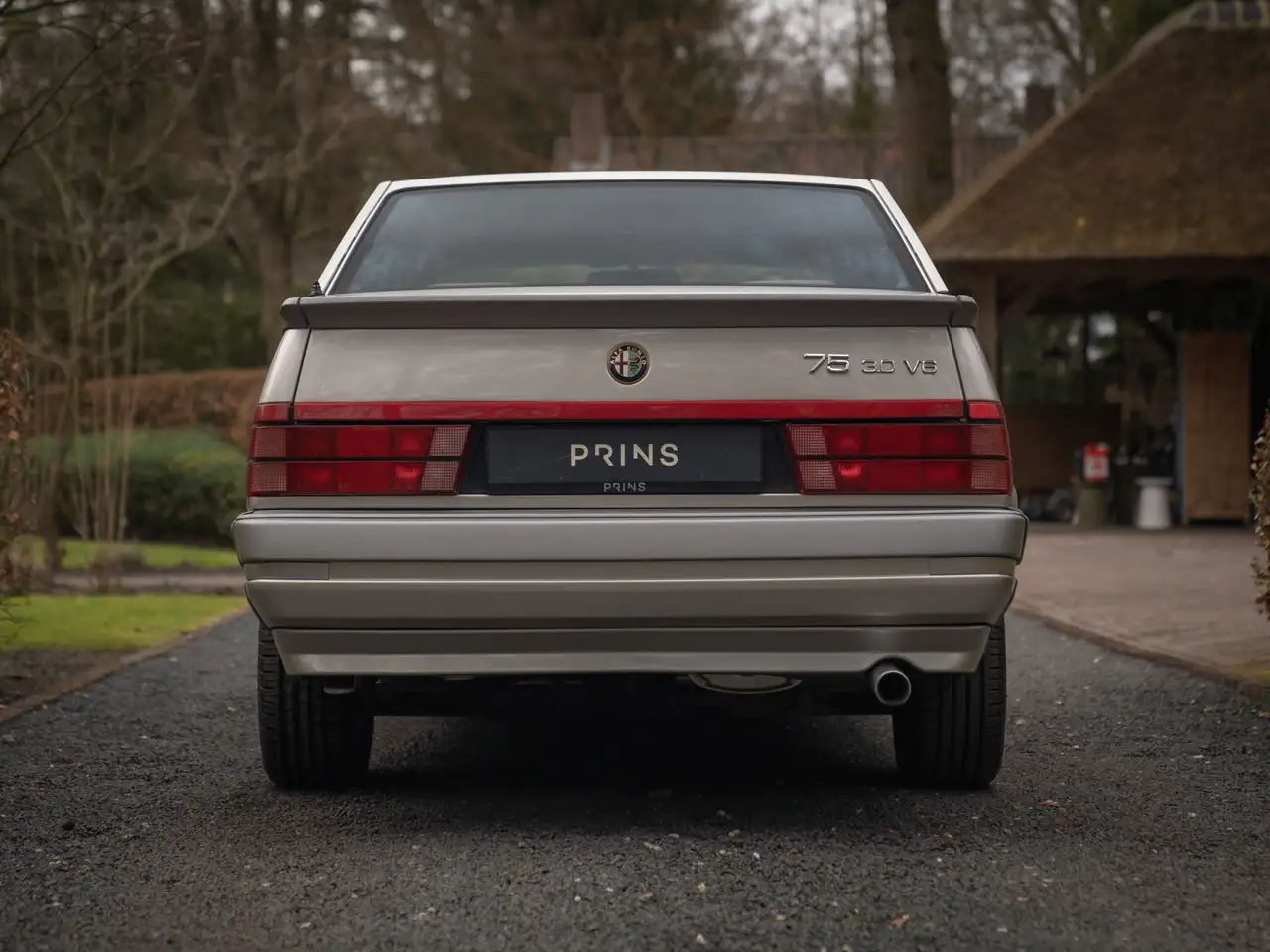 Alfa Romeo 75 3.0 V6 America, foto 5
