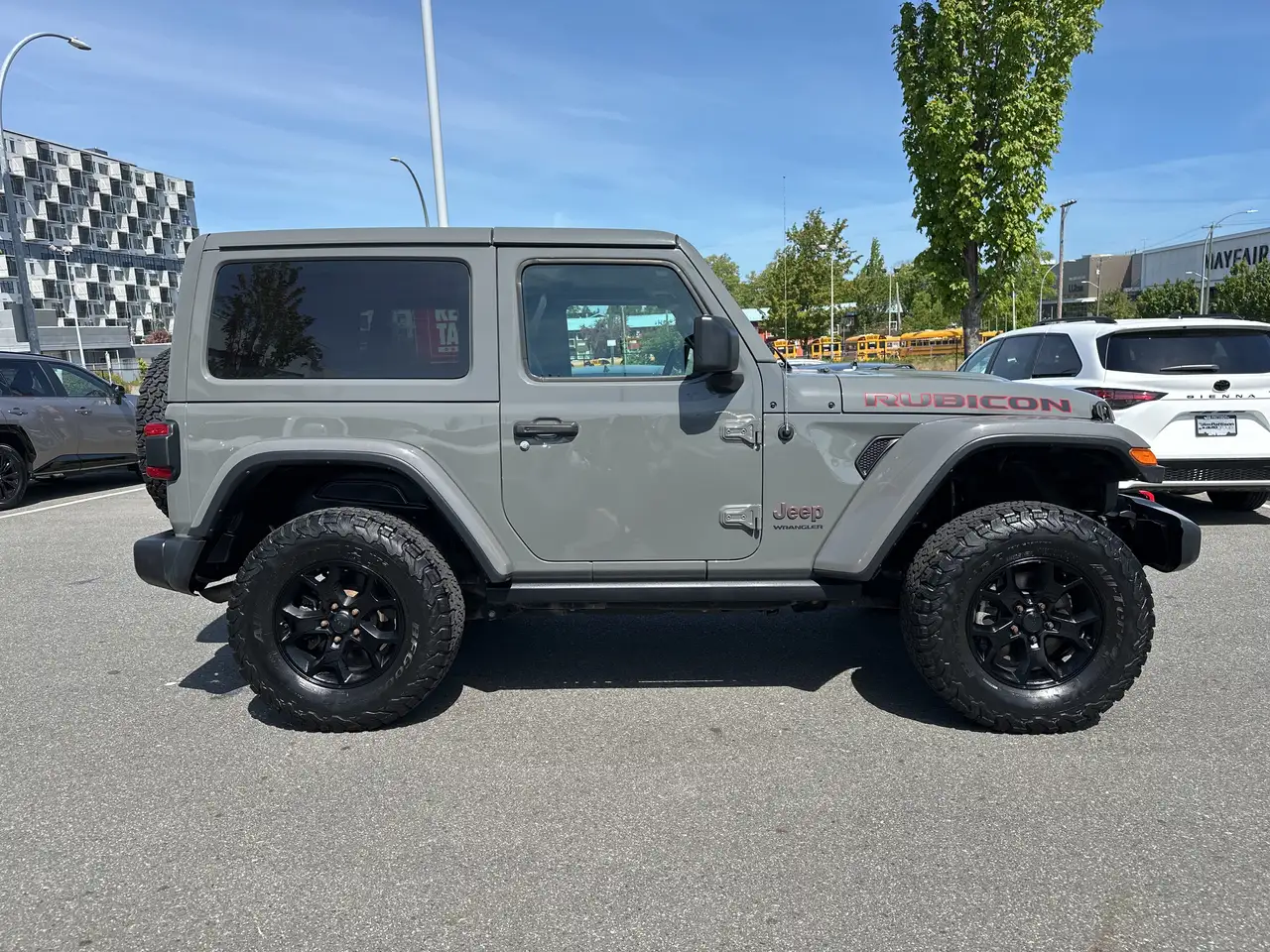 Jeep Wrangler снимка Jeep Wrangler