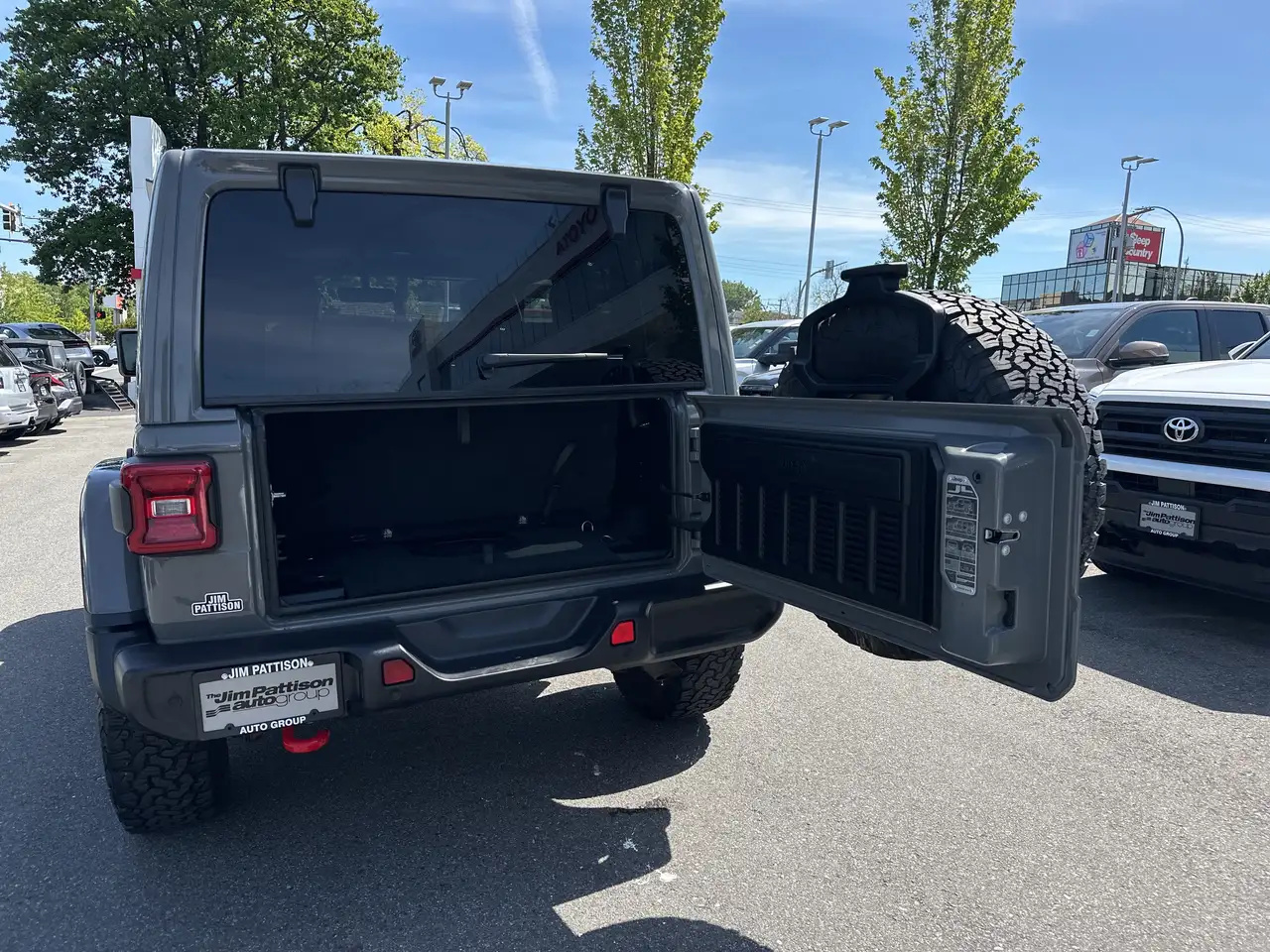 Jeep Wrangler снимка Jeep Wrangler