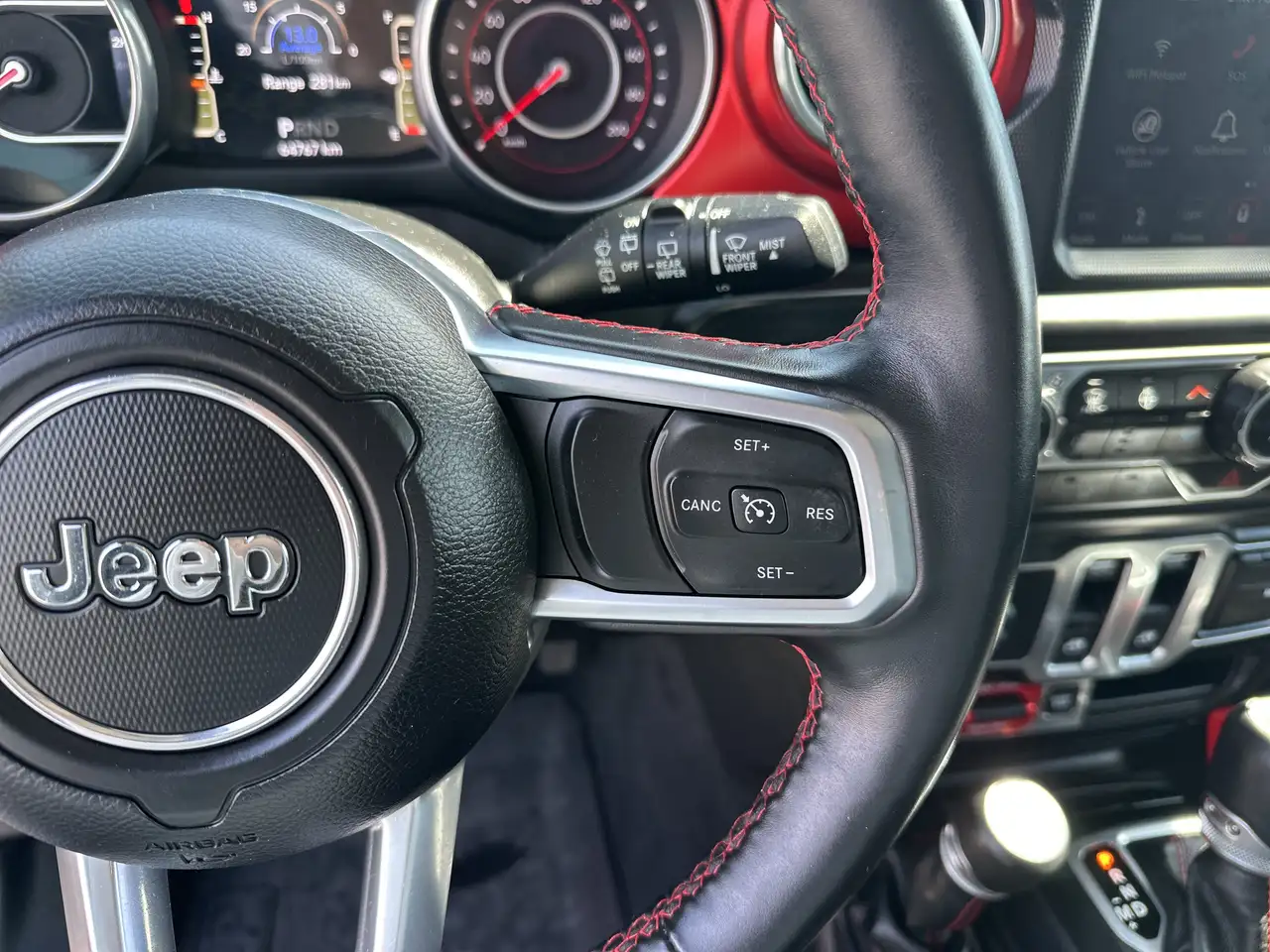 Jeep Wrangler снимка Jeep Wrangler