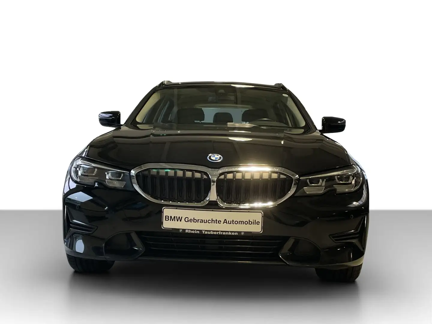 BMW 330 e xDriveTour. Sport Line NaviProf*AHK*SHZ Schwarz - 2