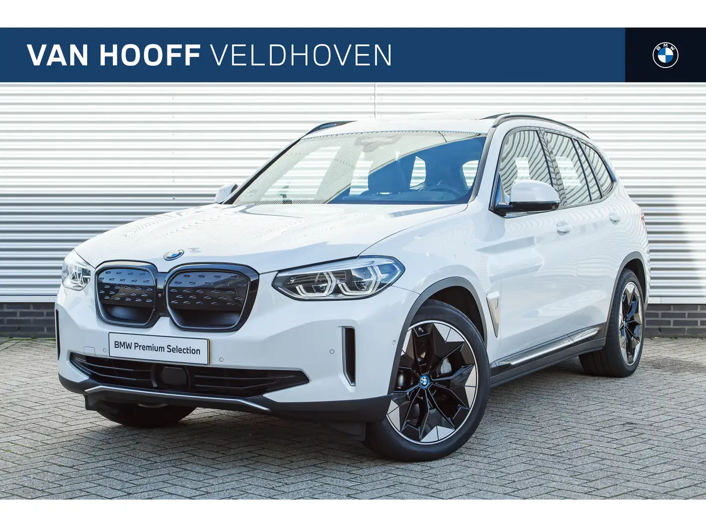 BMW iX3 High Executive / Trekhaak / Sportstoelen / Adaptie Wit - 1