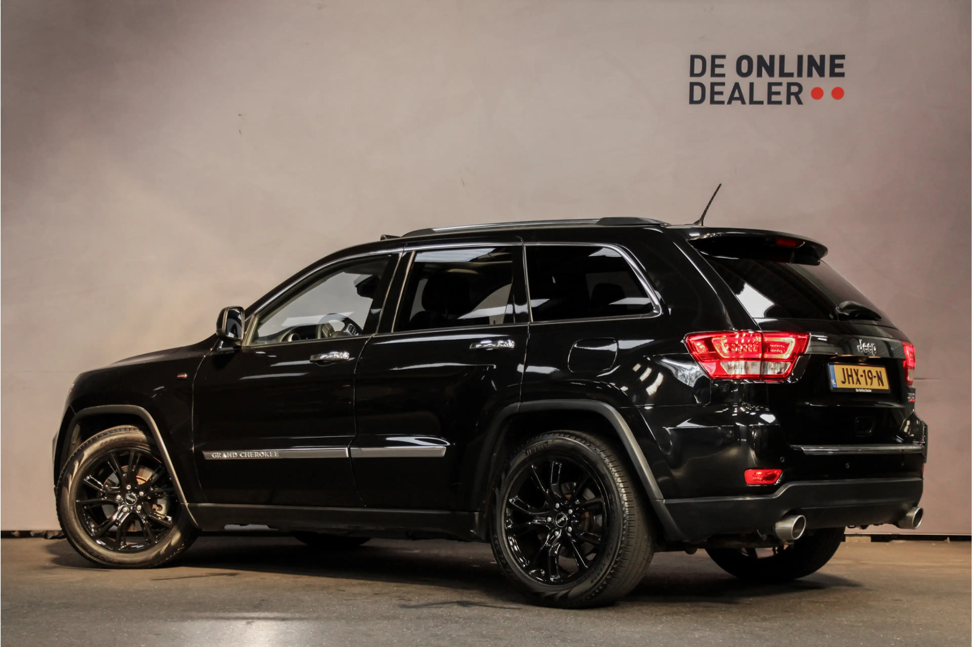 Jeep Grand Cherokee 5.7 V8 Overland LPG |20inch|Carplay|FullLED|Pano — photo 4