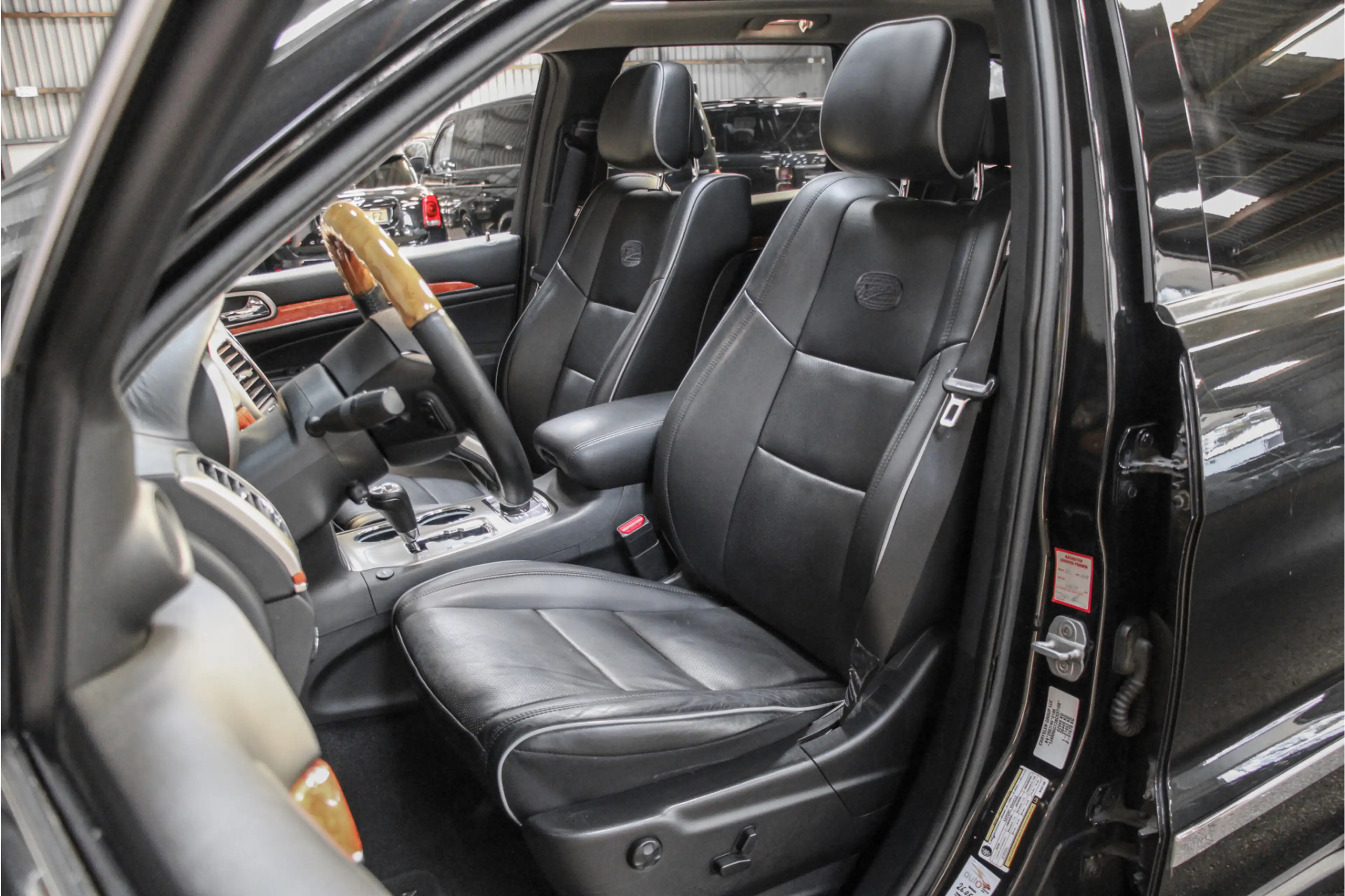 Jeep Grand Cherokee 5.7 V8 Overland LPG |20inch|Carplay|FullLED|Pano — photo 12