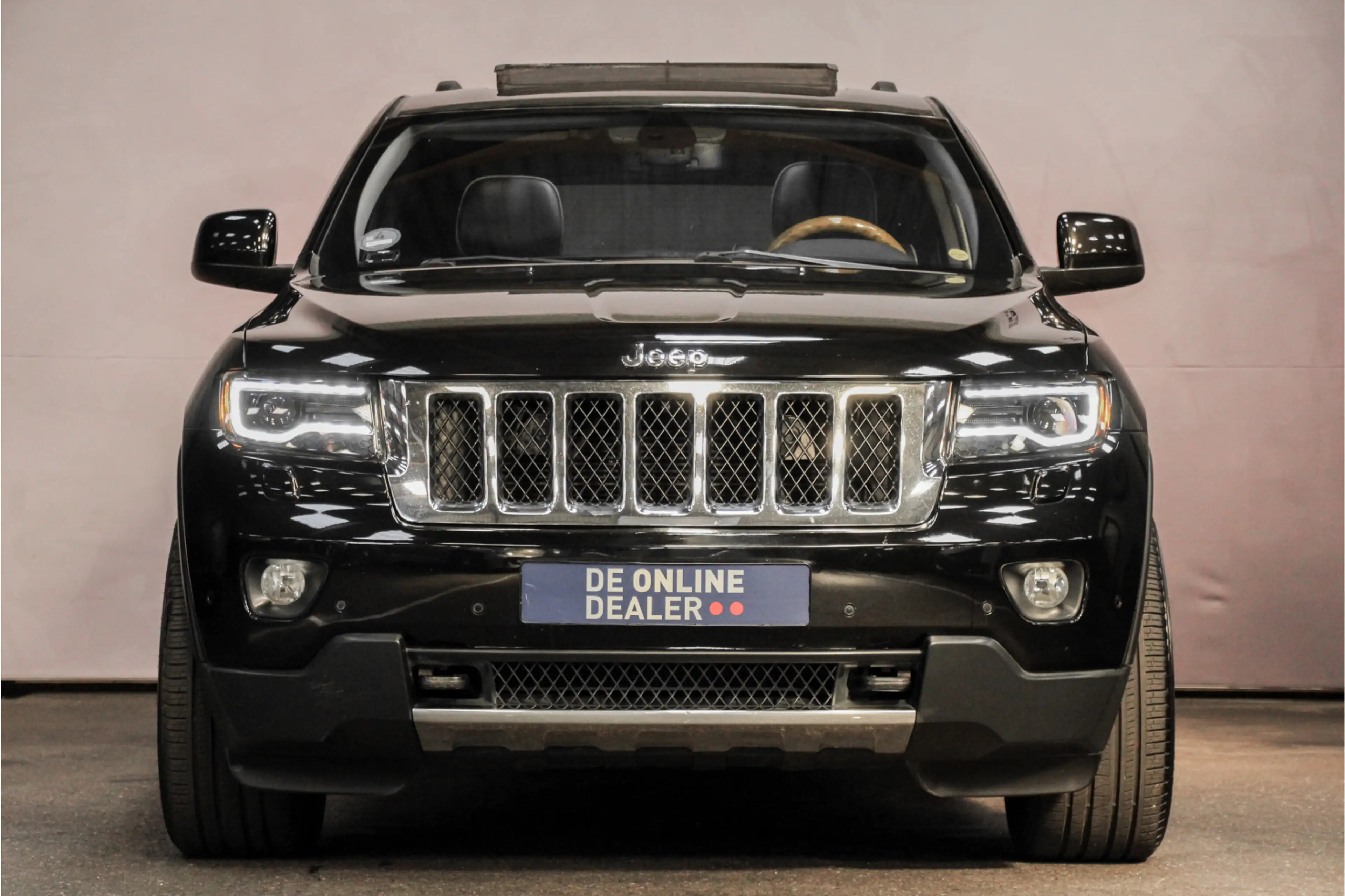 Jeep Grand Cherokee 5.7 V8 Overland LPG |20inch|Carplay|FullLED|Pano — photo 2