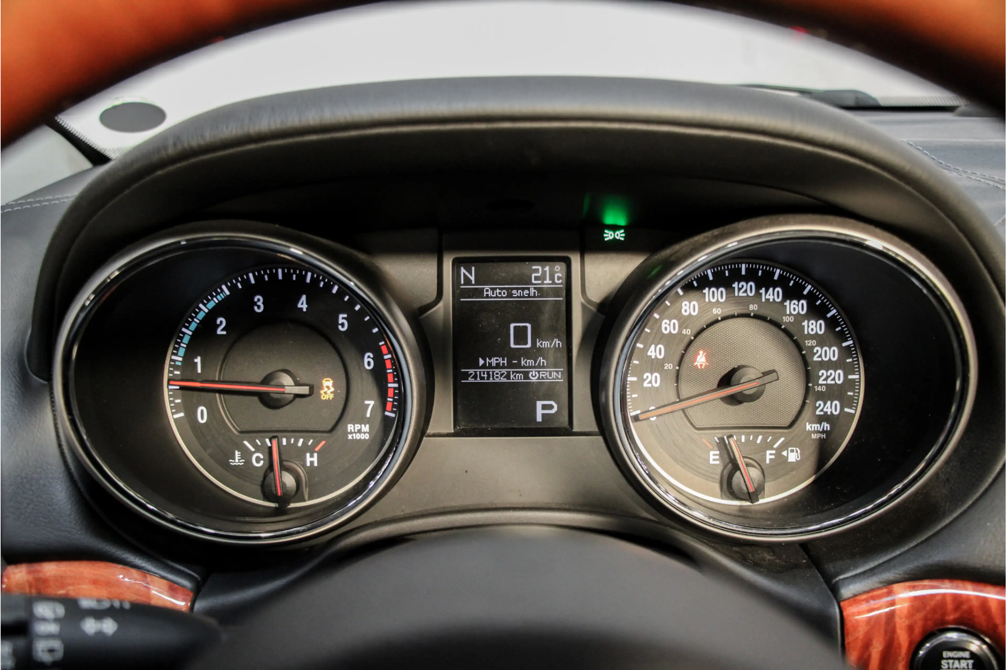 Jeep Grand Cherokee 5.7 V8 Overland LPG |20inch|Carplay|FullLED|Pano — photo 13