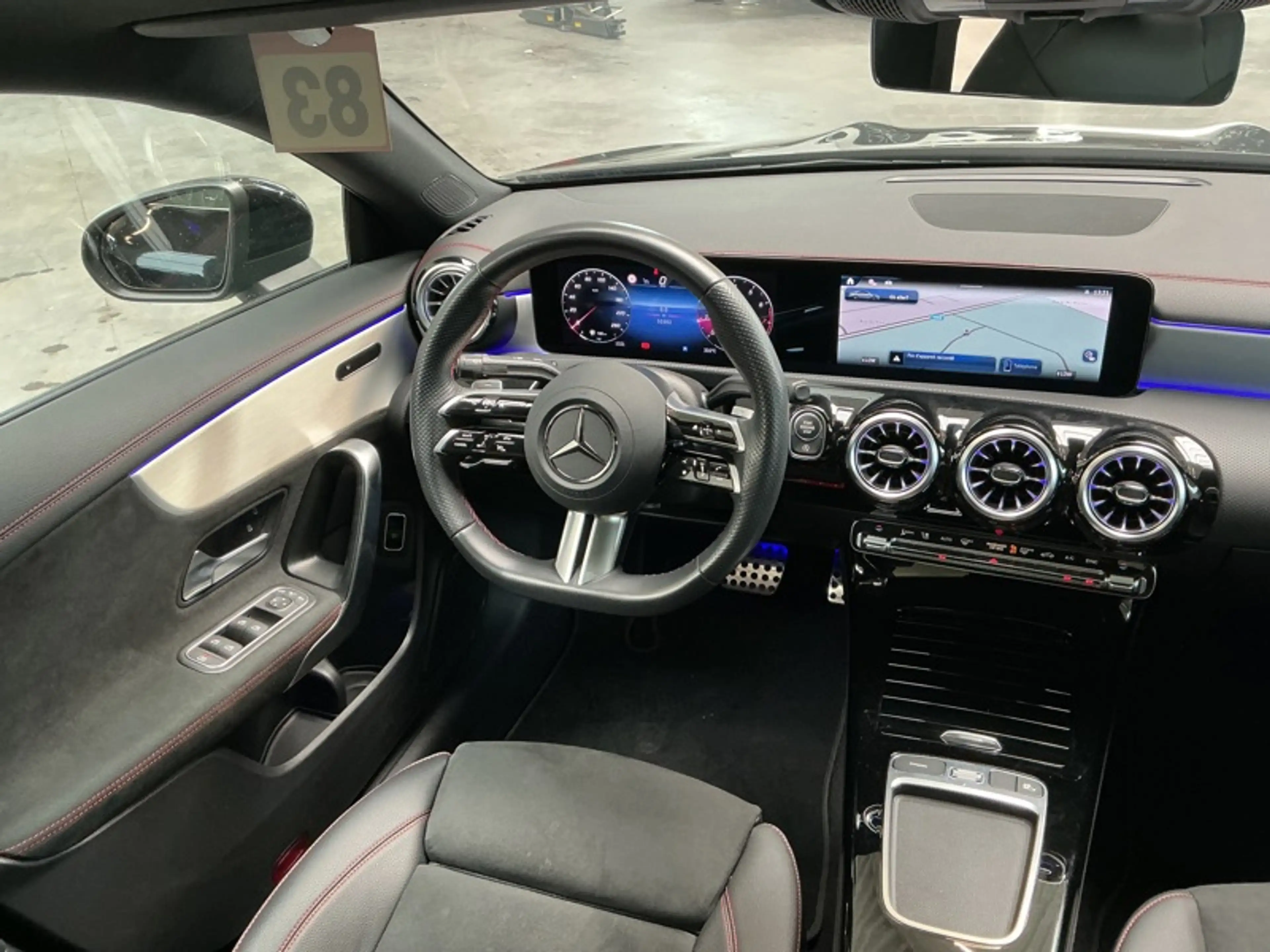 Mercedes-Benz CLA 180 Coupé AMG Pack Night Pano — photo 10