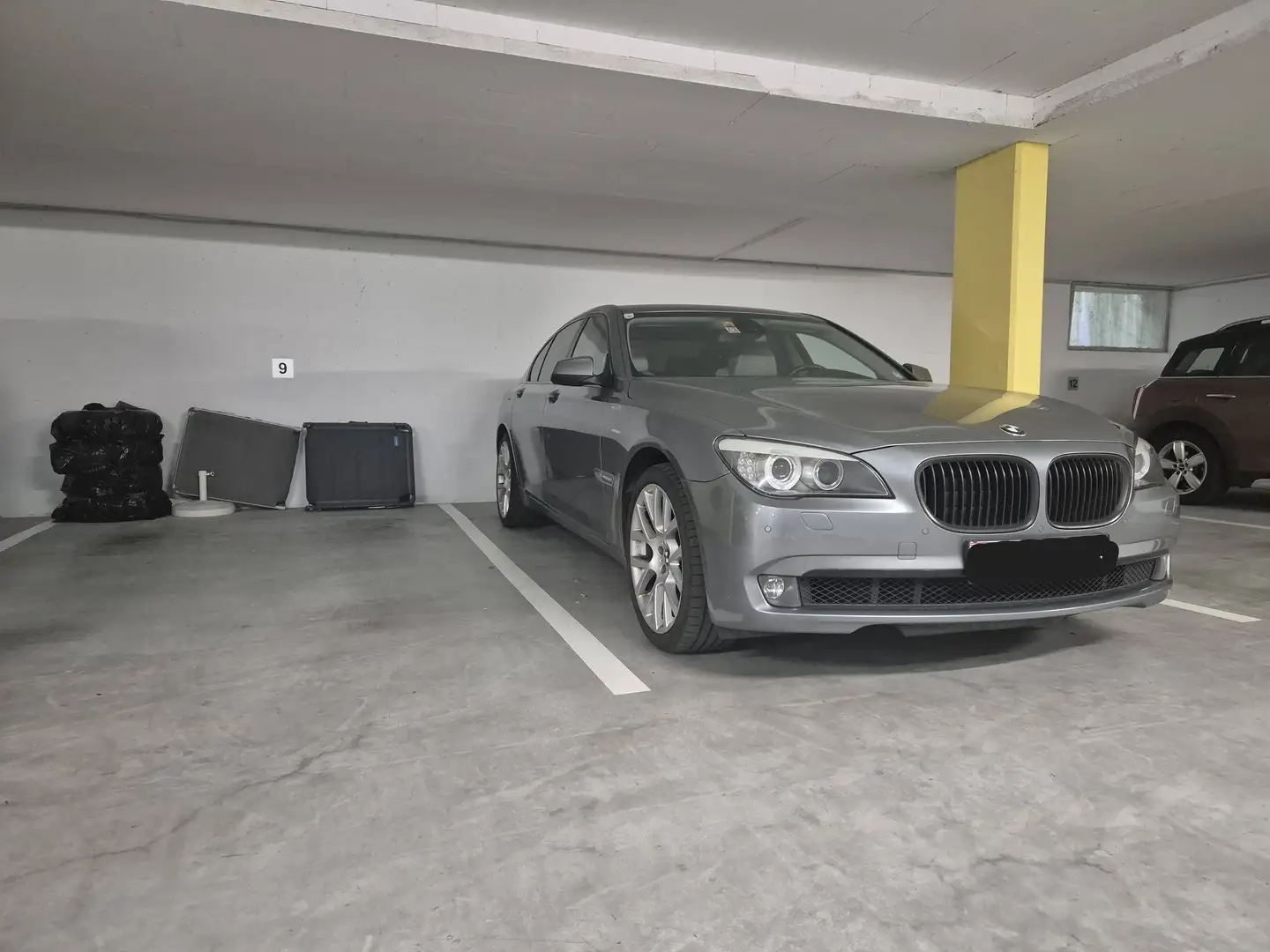 BMW 740 740d xDrive Österreich-Paket Aut. Österreich-Paket Grau - 2