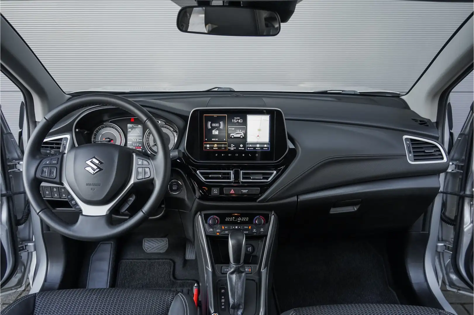 Suzuki S-Cross 1.4 Boosterjet Style Smart Hybrid Trekhaak Keyless Gris - 2