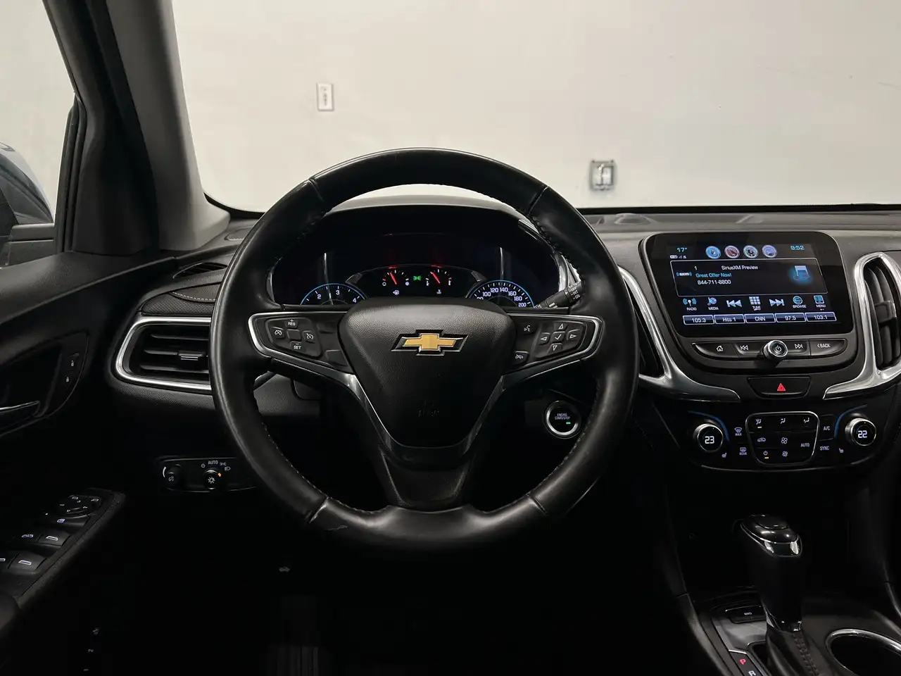 Chevrolet Equinox снимка Chevrolet Equinox