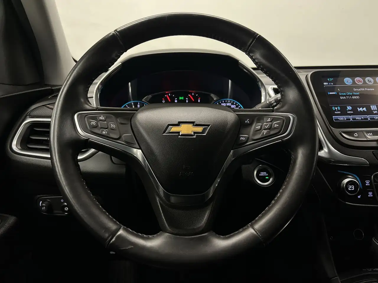 Chevrolet Equinox снимка Chevrolet Equinox