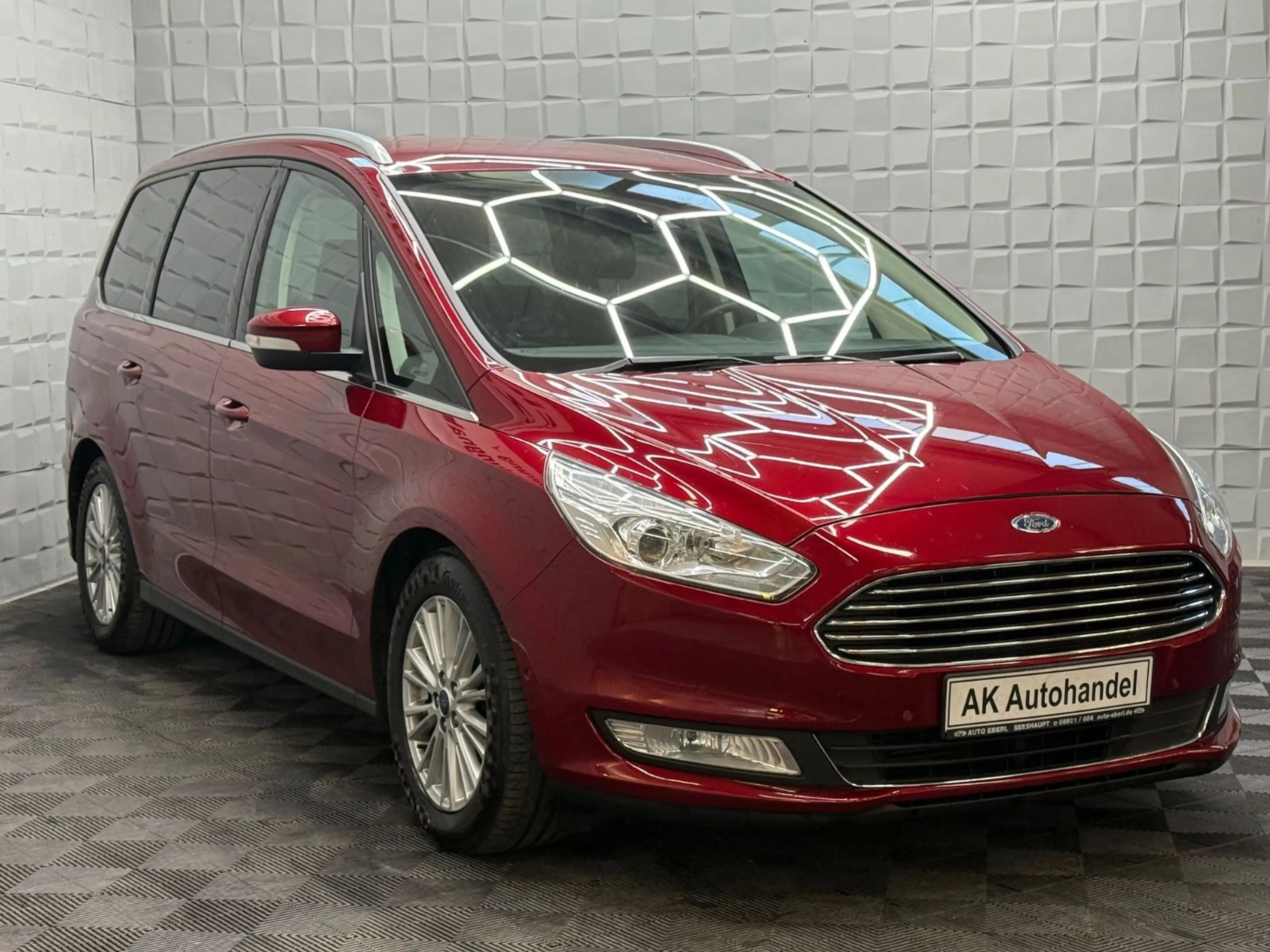 Ford Galaxy Titanium AWD Navi Kamera SHZ PDC AHK — photo 3