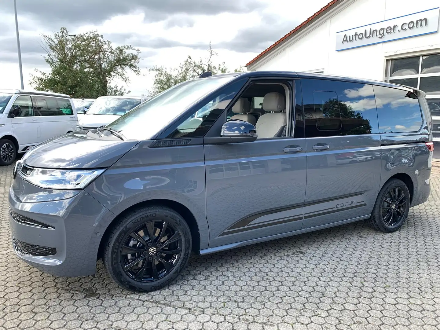 Volkswagen T7 Multivan Edition lang ArtVelours AHK EasyOpen LÜ Pano Gris - 1
