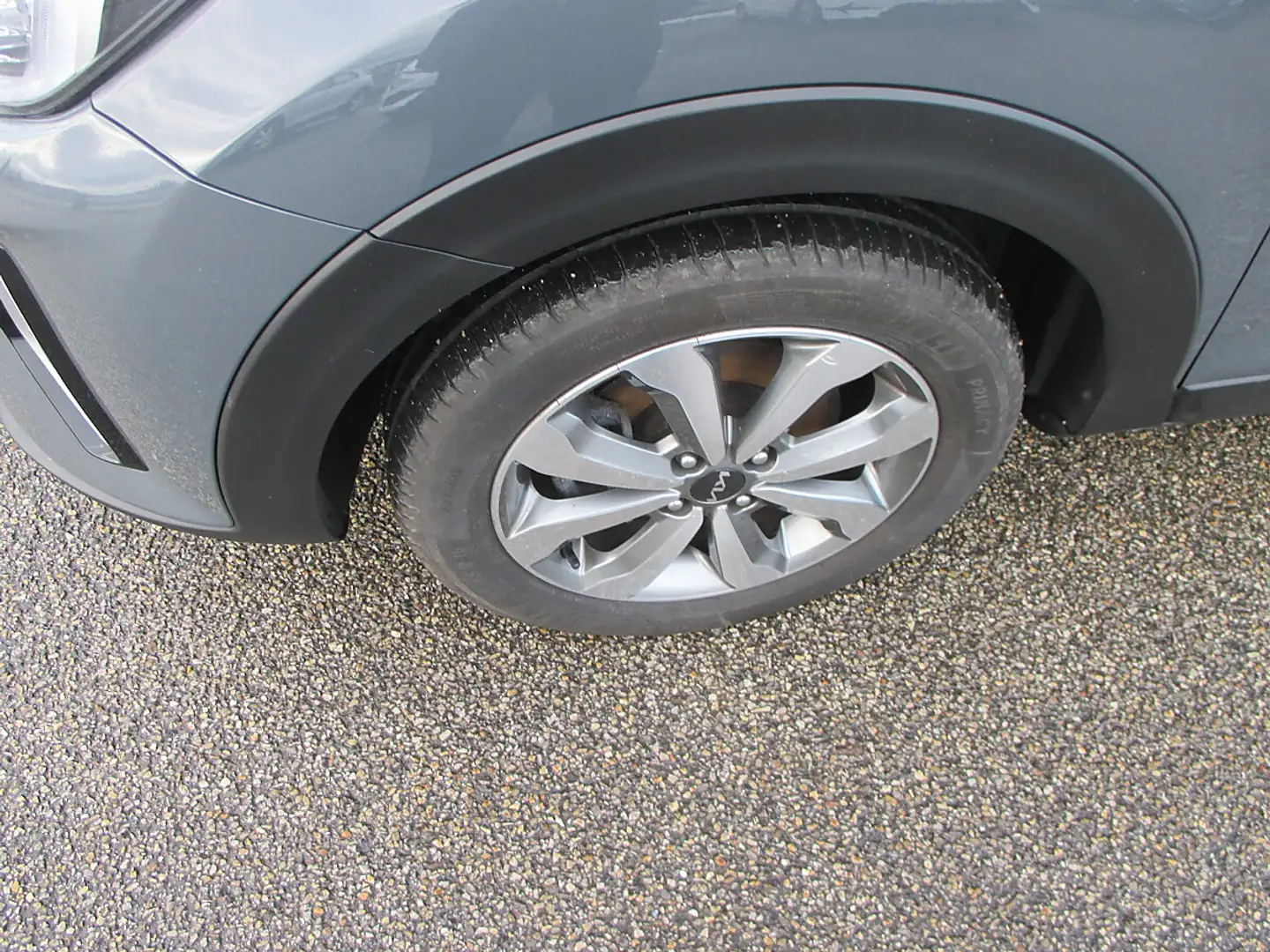 Kia Stonic 1,0 TGDI GPF ISG OE21-Edition Grau - 2