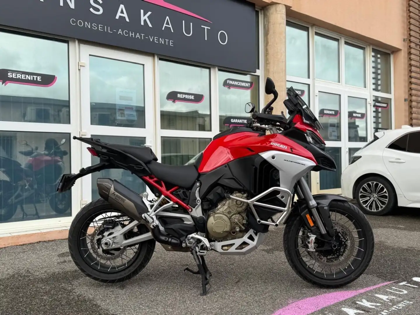 Ducati Multistrada V4 1158 V4S / SUIVI Rojo - 2