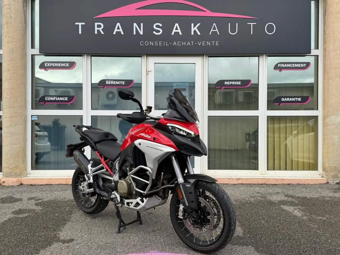 Ducati Multistrada V4 1158 V4S / SUIVI Rojo - 1