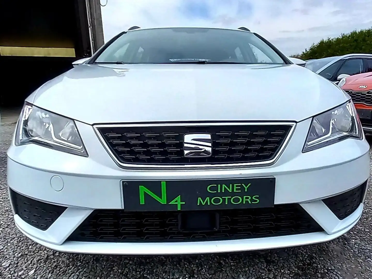 SEAT Leon 1.0 TSI Move! (EU6.2) Wit - 2