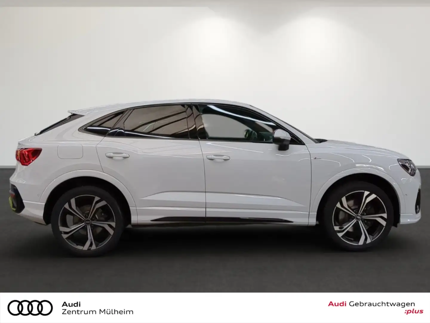 Audi Q3 Sportback 45 TFSI e S line Navi LED virtual AHK Weiß - 2