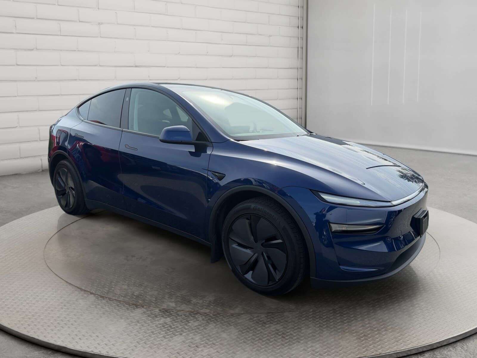 2026 Tesla Model Y Long Range Launch Series — photo 1