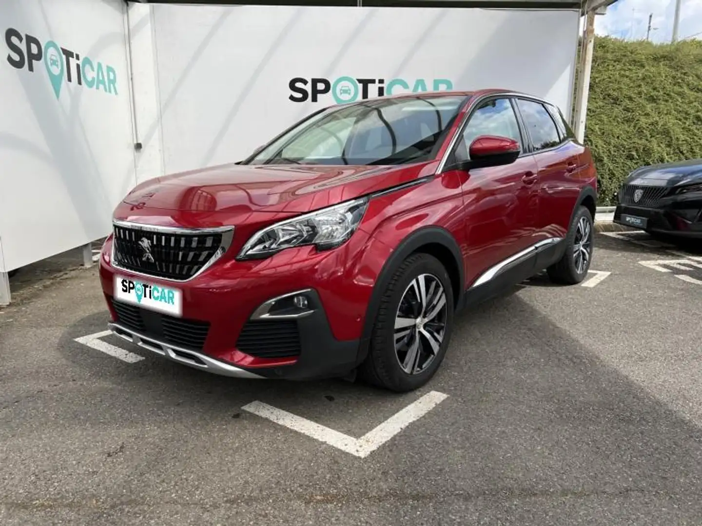 Peugeot 3008 1.2 PureTech 130ch Allure S\u0026S Rouge - 1