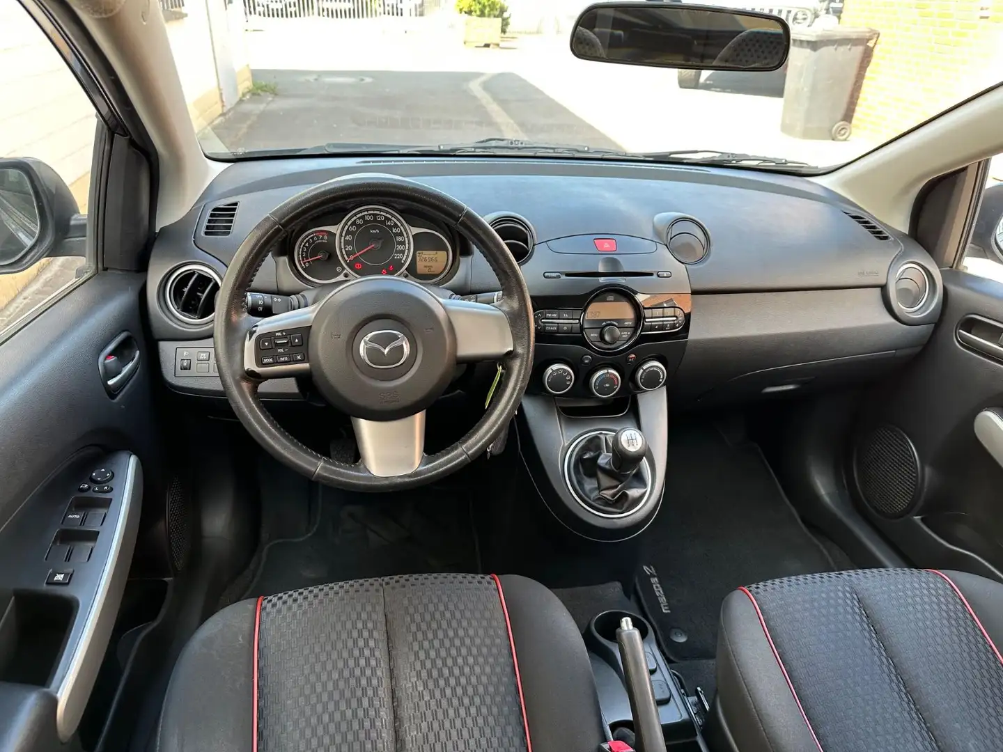 Mazda 2 Lim. 1.3 Edition * TÜV Neu * 1.Hand* Gris - 2