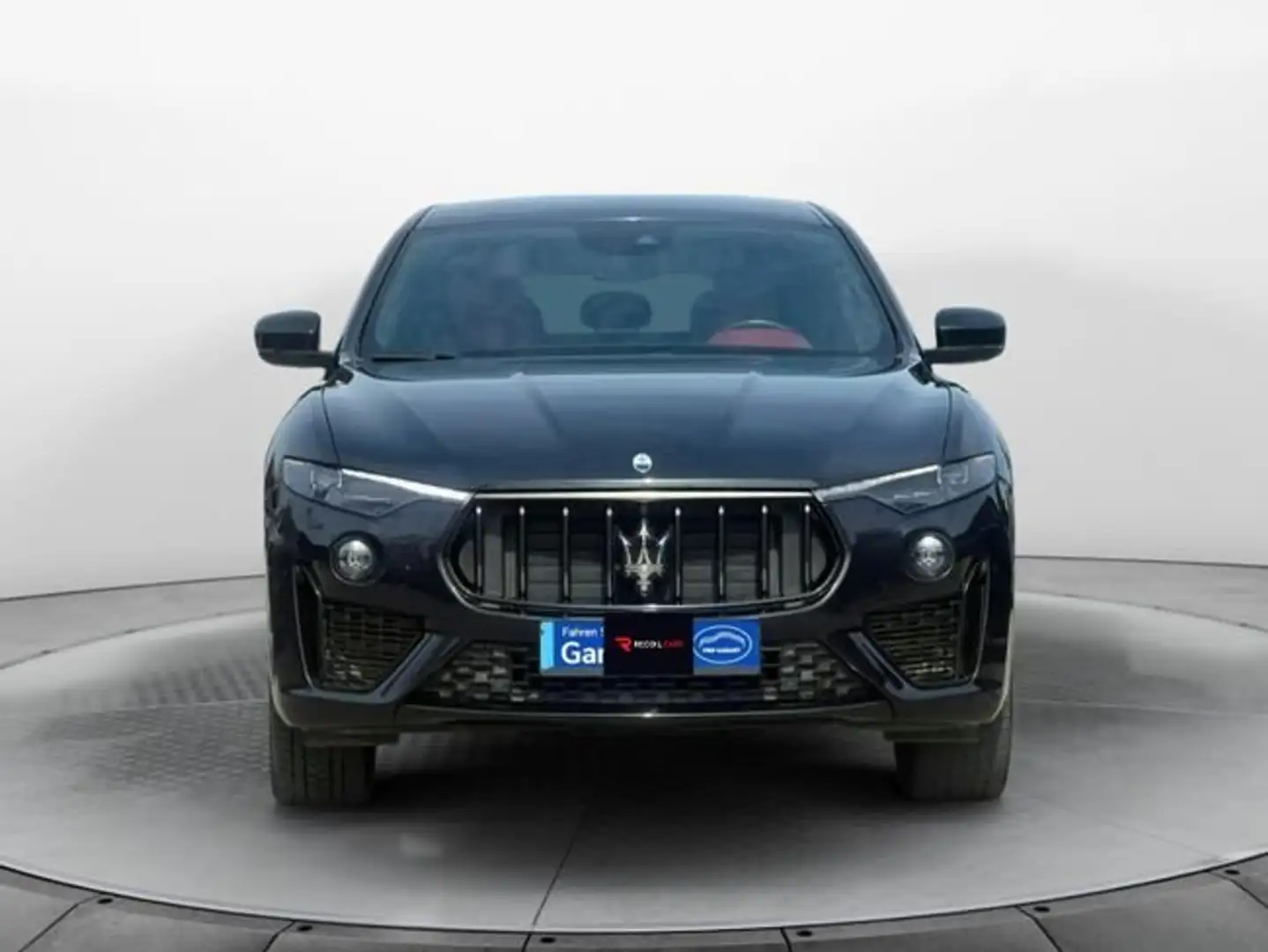 Maserati Levante Modena Negro - 2