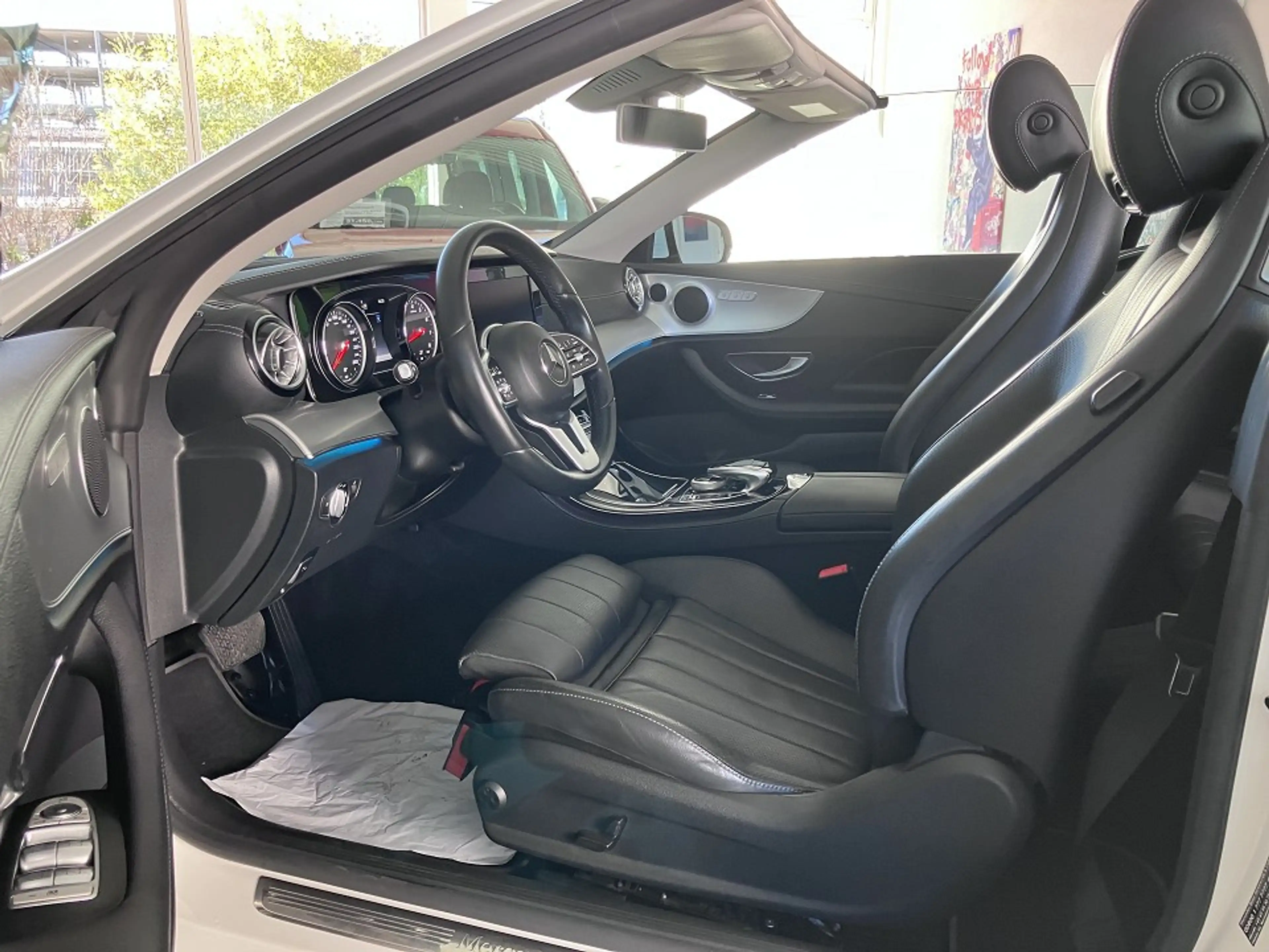 Mercedes-Benz E 200 Cabrio Avantgarde Automatik - Navi/ Business-Pak./ — photo 6