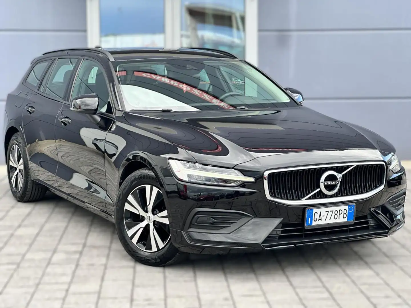 Volvo V60 D3 Geartronic Business Nero - 1