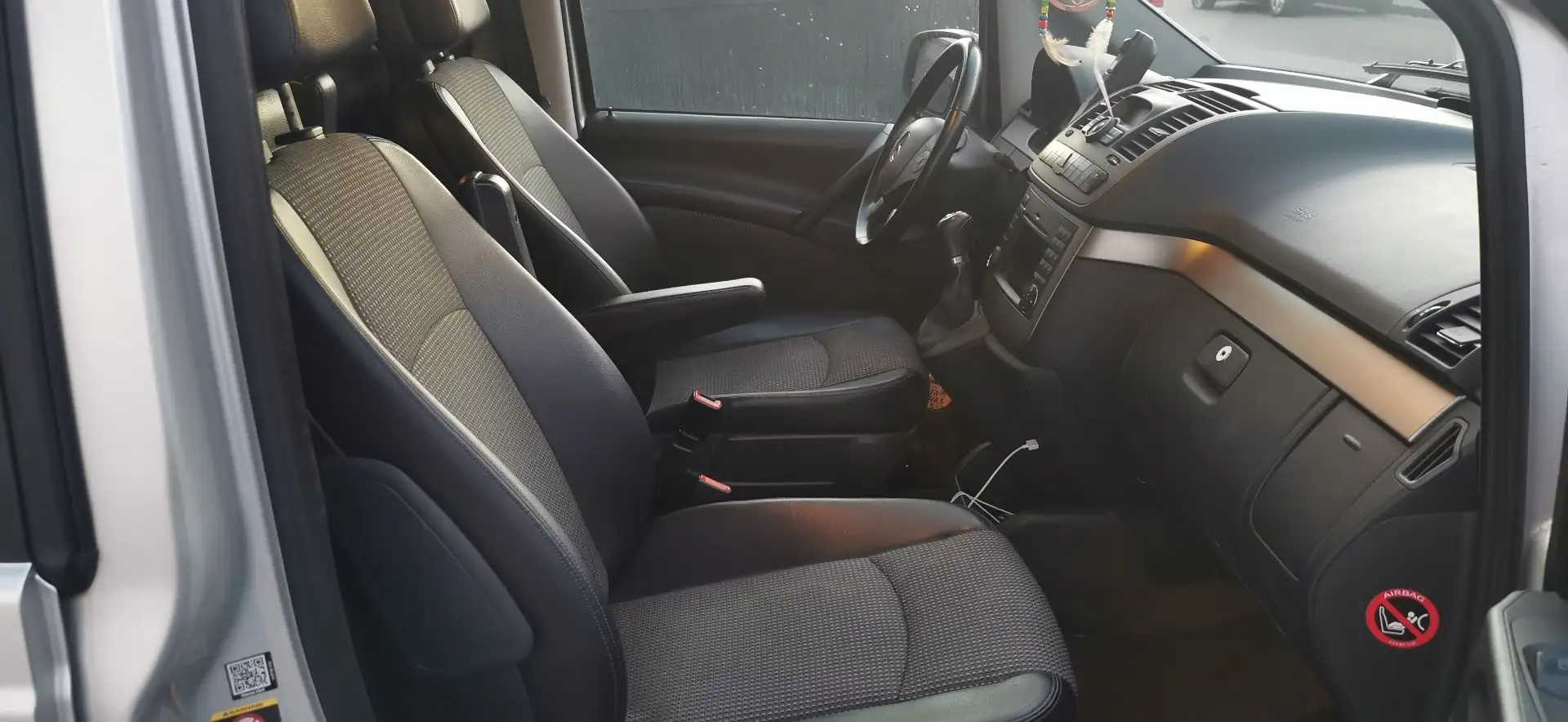 Mercedes-Benz Viano 2.2 CDI DPF lang Automatik Ambiente Argintiu - 1