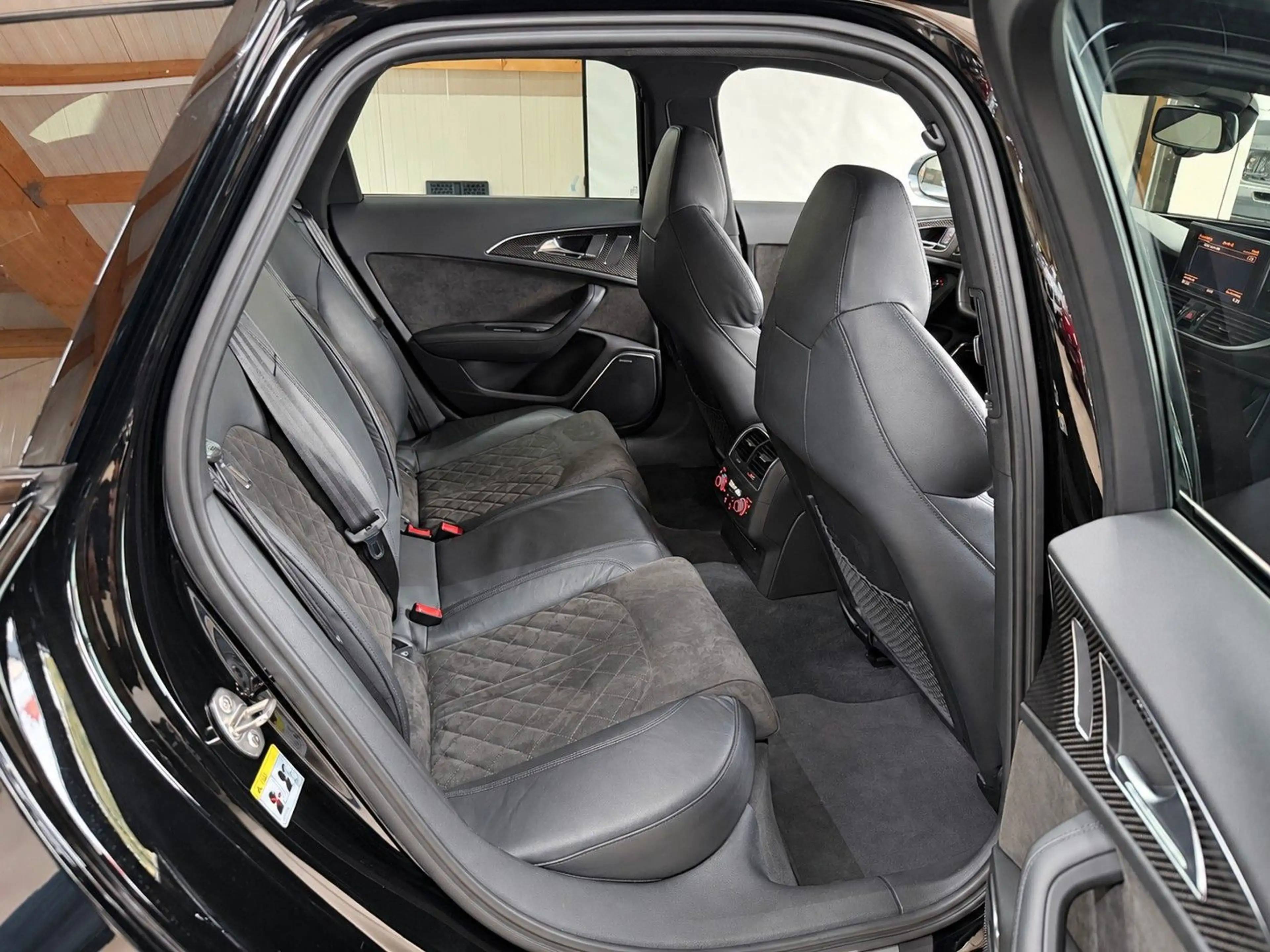 Audi RS6 4.0 TFSI Avant/ACC/MATRIX/BANG&Olufsen — photo 14