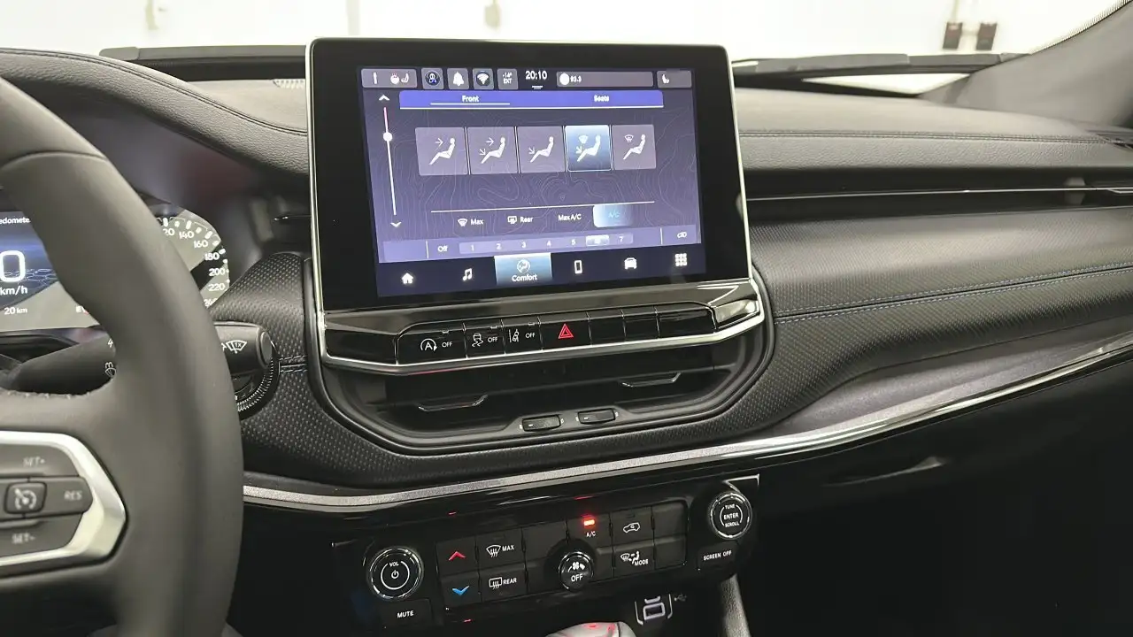 Jeep Compass photo Jeep Compass