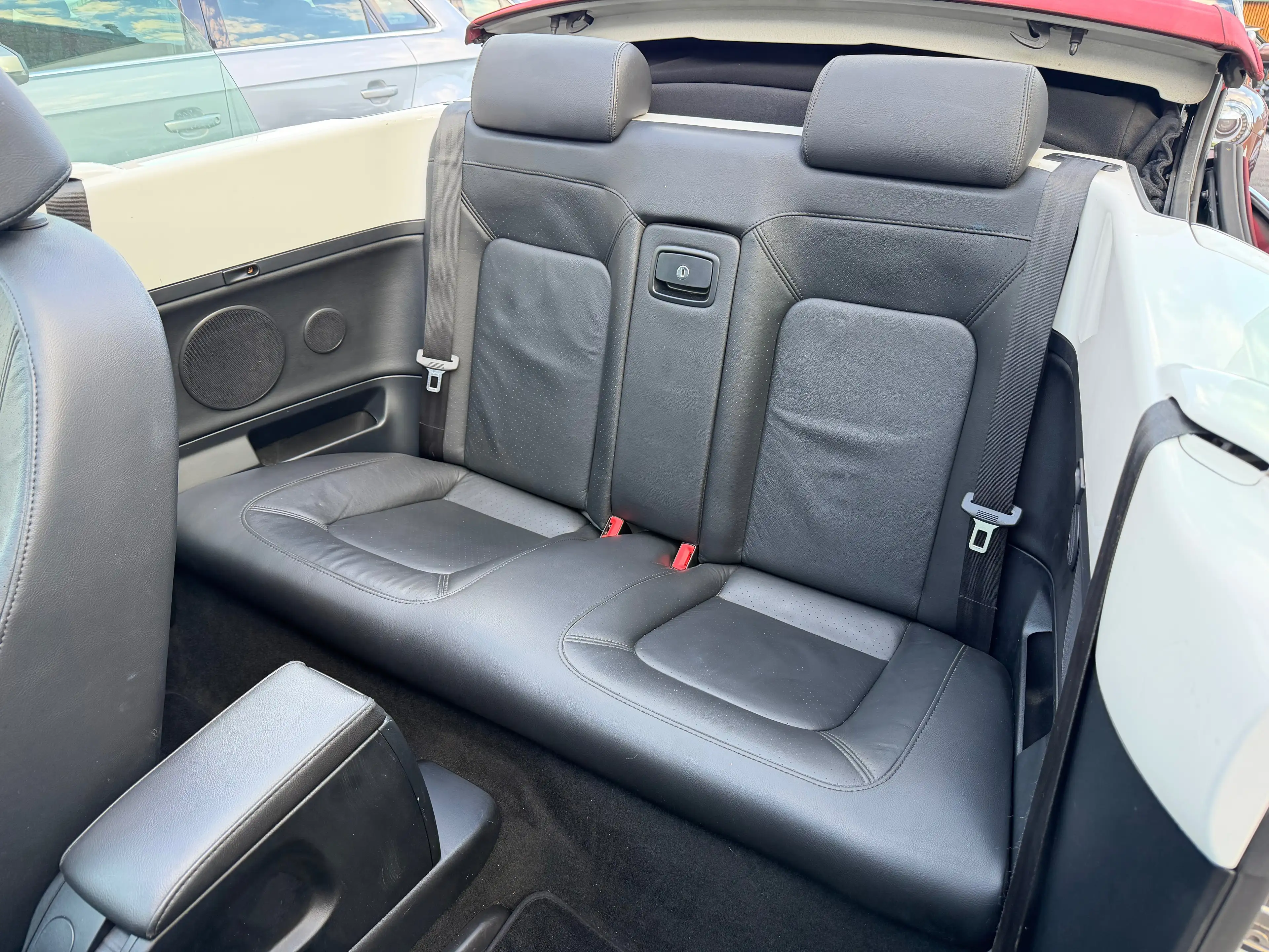 Volkswagen New Beetle New Beetle Cabrio 1.9 TDi United ° 1e PROPRIETAIRE ! ° GARANTI 12 MOIS !! — photo 10