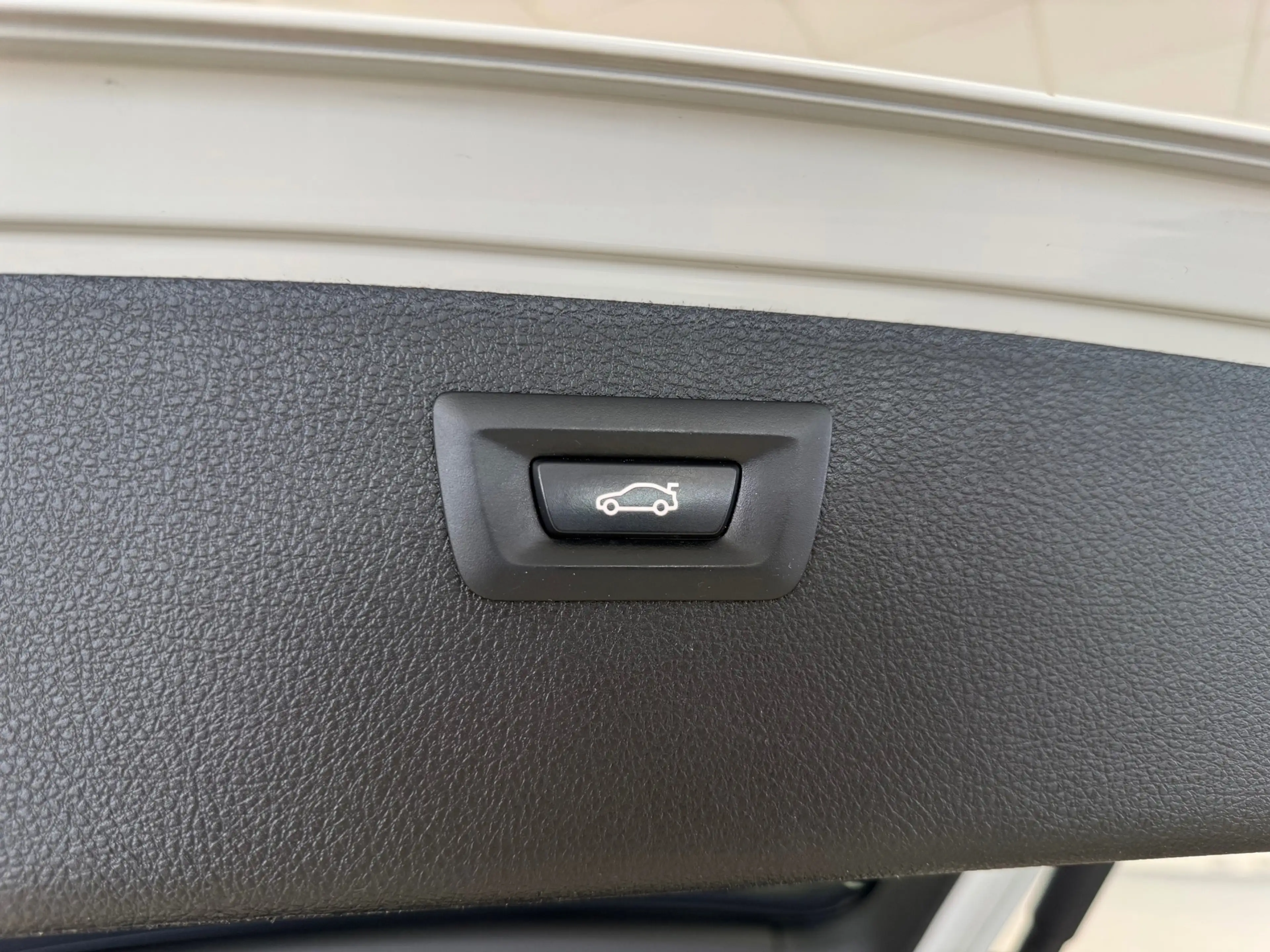 BMW 316 3-serie Touring 316d High Executive Lerenbekleding — photo 21