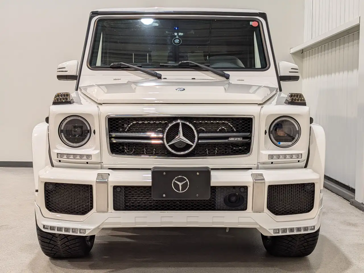Mercedes-Benz G-Class снимка Mercedes-Benz G-Class