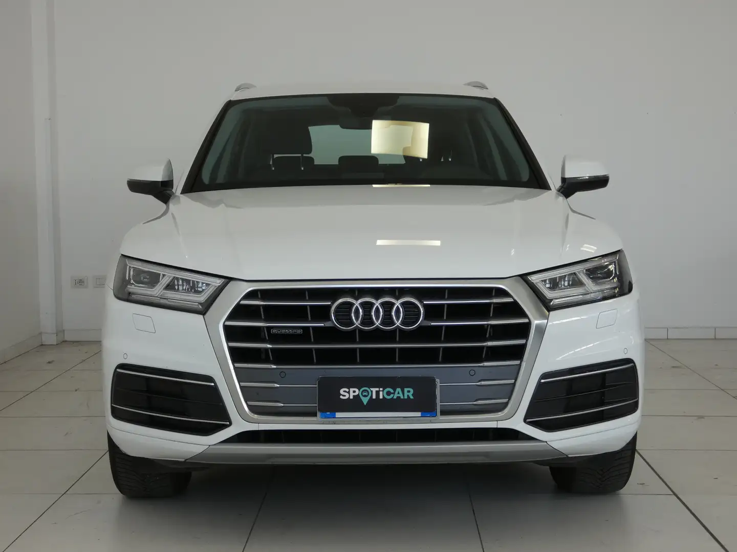 Audi Q5 Q5 II 2017 40 2.0 tdi Business Sport quattro 190cv Bianco - 2