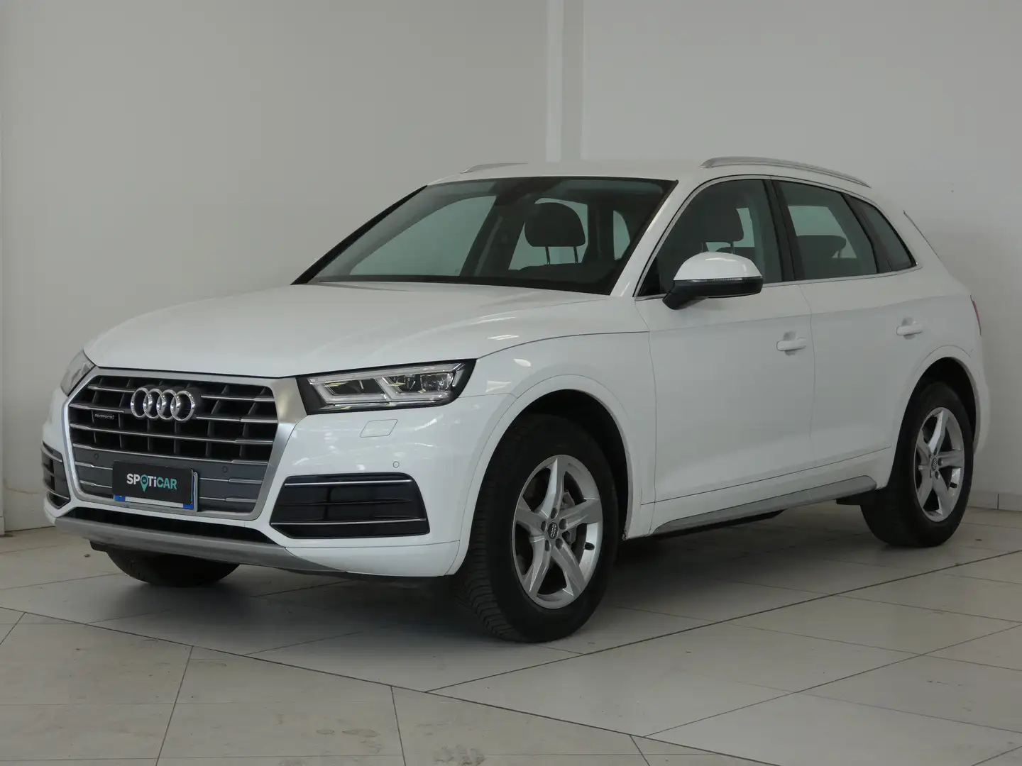 Audi Q5 Q5 II 2017 40 2.0 tdi Business Sport quattro 190cv Bianco - 1