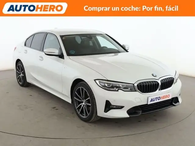 BMW 3 Series view 8