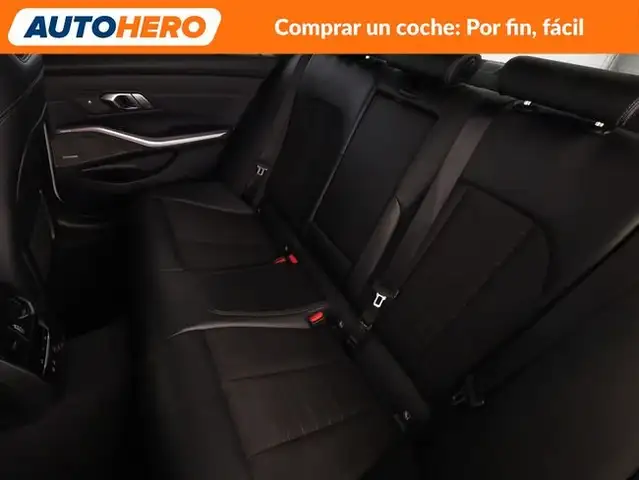 BMW 3 Series view 15