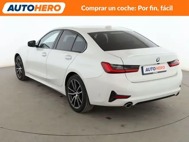 BMW 3 Series view 4