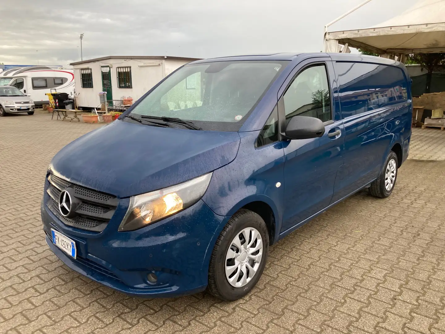 Mercedes-Benz Vito 114cdi Blu/Azzurro - 2